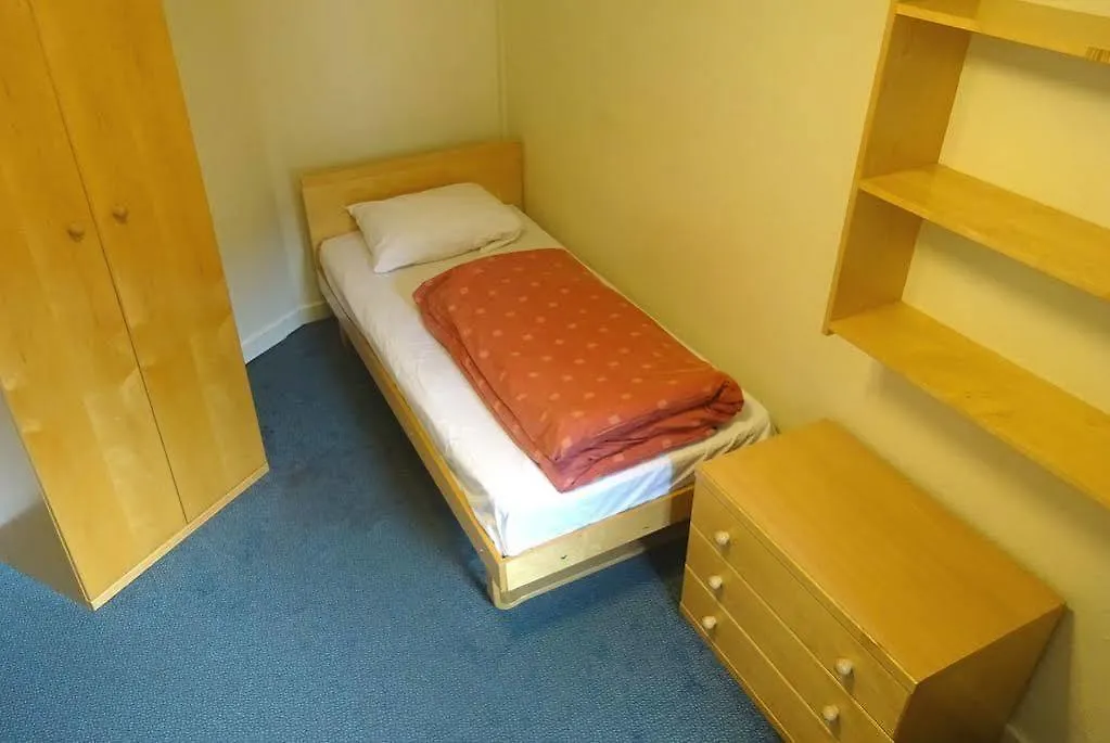 Edinburgh Metro Hostel