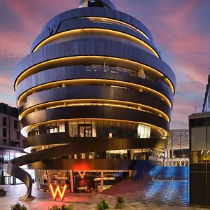 5* Hotel W